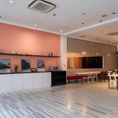 A Hotel Dickson Singapore Bagian luar foto