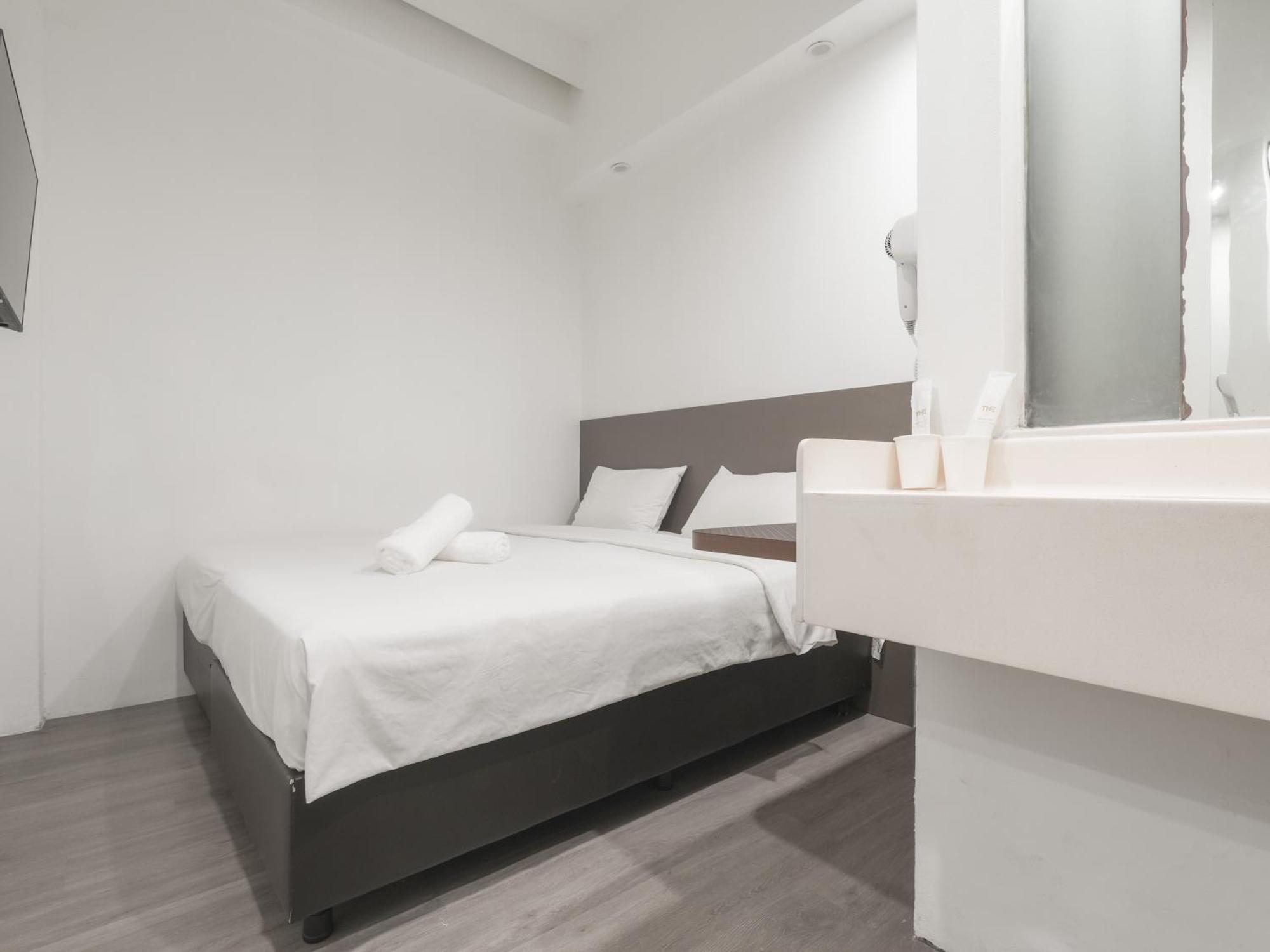 A Hotel Dickson Singapore Bagian luar foto