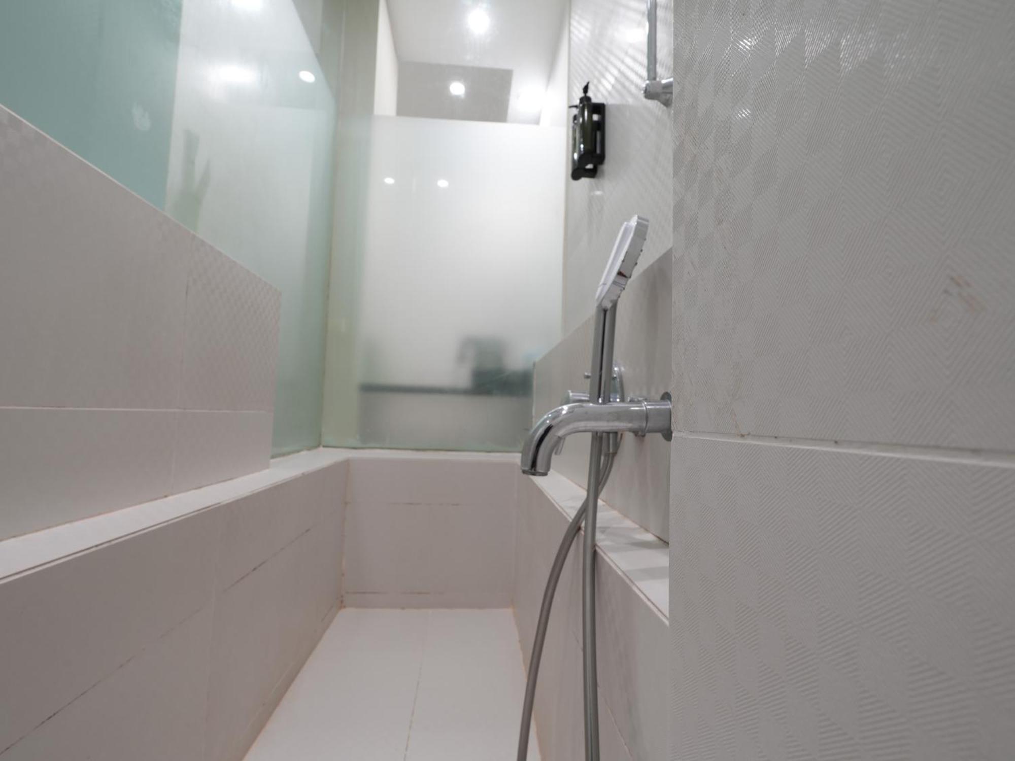 A Hotel Dickson Singapore Bagian luar foto